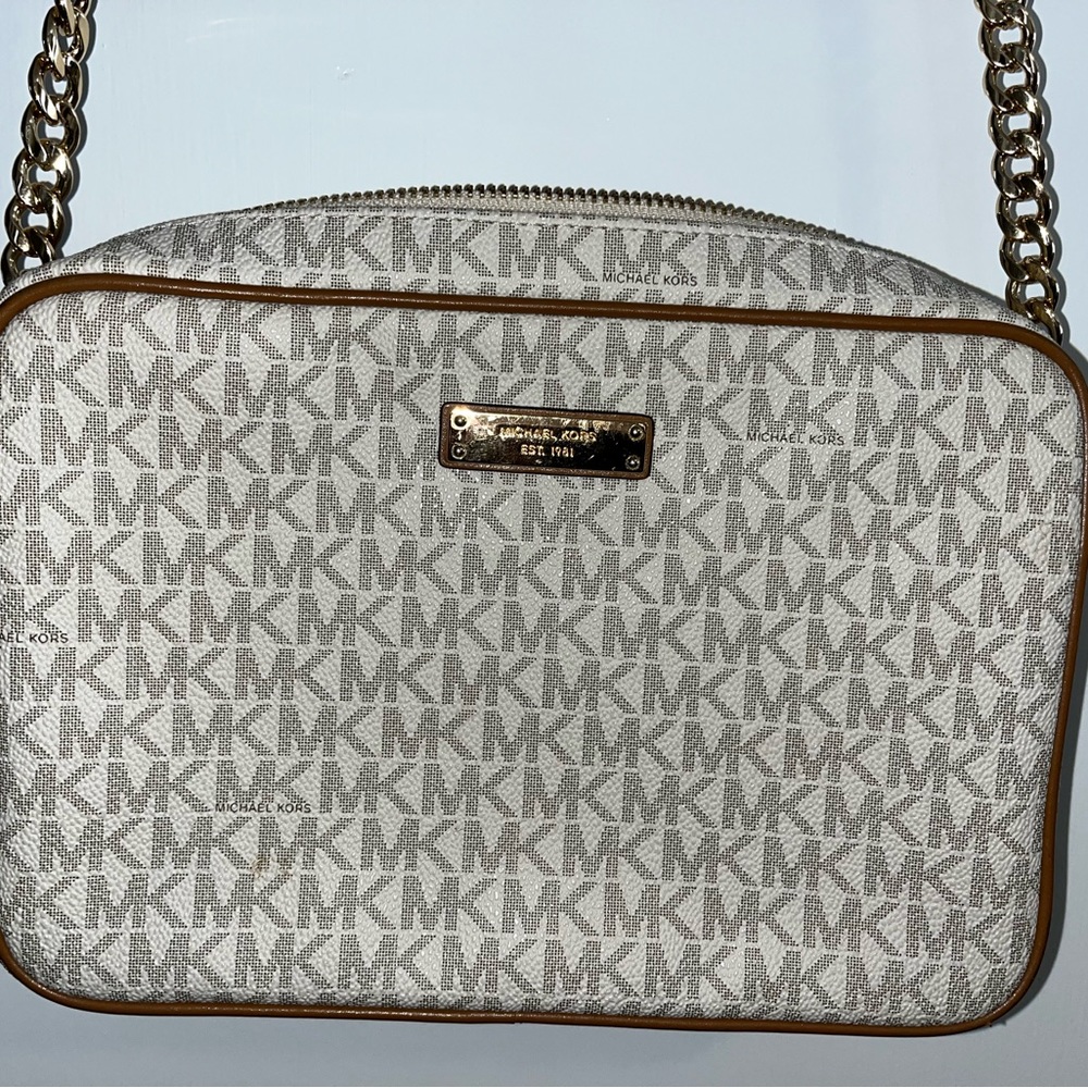 Michael Kors Jet Set White Crossbody